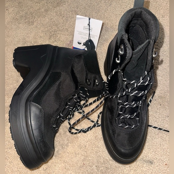 Hunter: Women’s Nylon Ankle Heeled Boots; Size 10 Black (NEW) - Picture 1 of 10